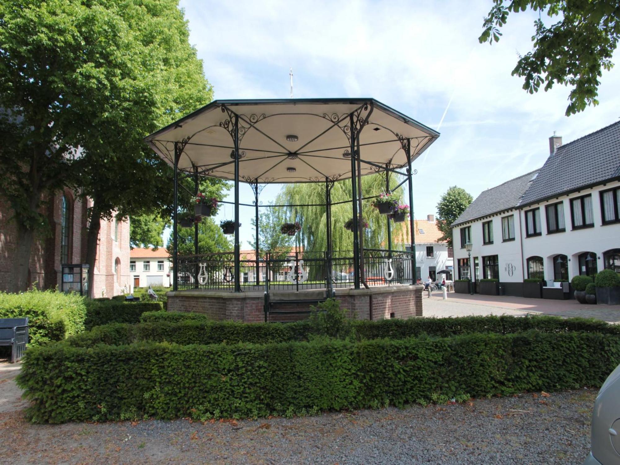 Two Connected Homes With Their Own Terrace Appartement Groede